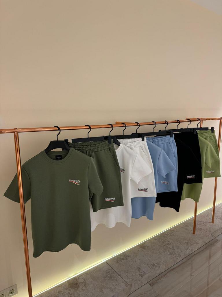 Balenciaga zomerset, Kleding | Heren, Ophalen of Verzenden, Nieuw, Overige maten