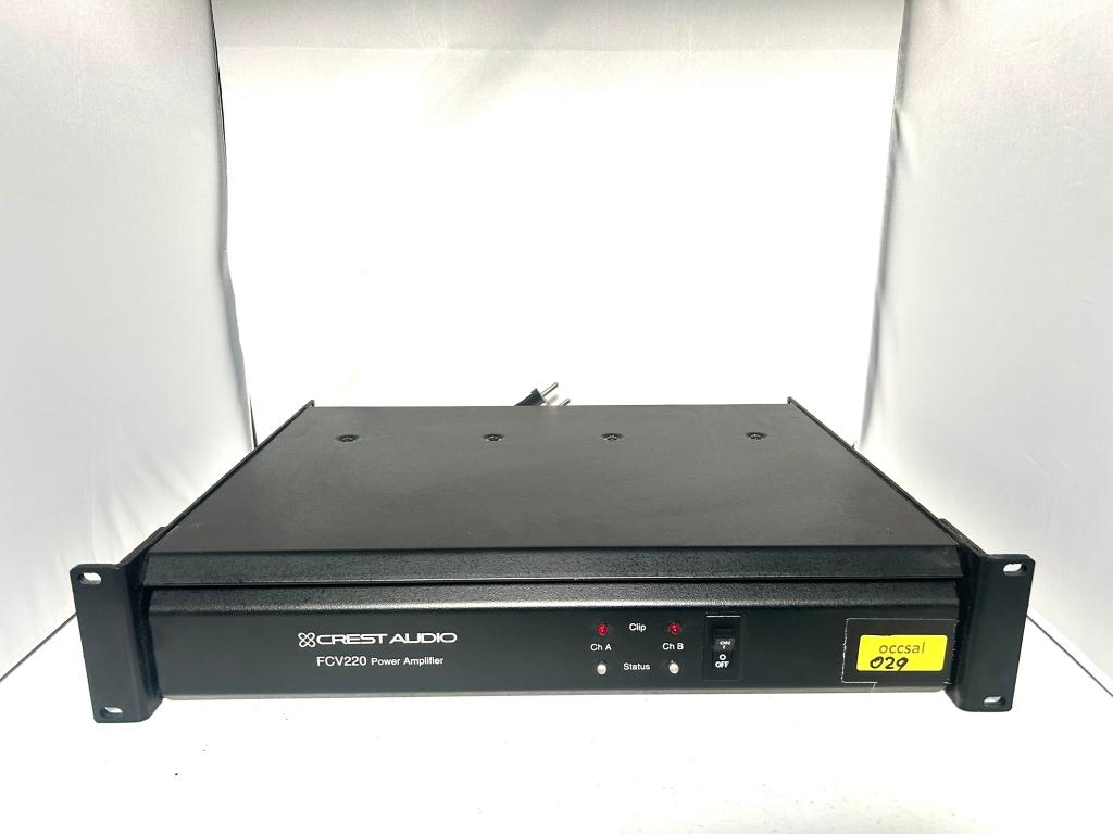 3029 ; versterker ; crest audio fcv220 - ;, Gebruikt, Crest, Ophalen of Verzenden, Apparatuur