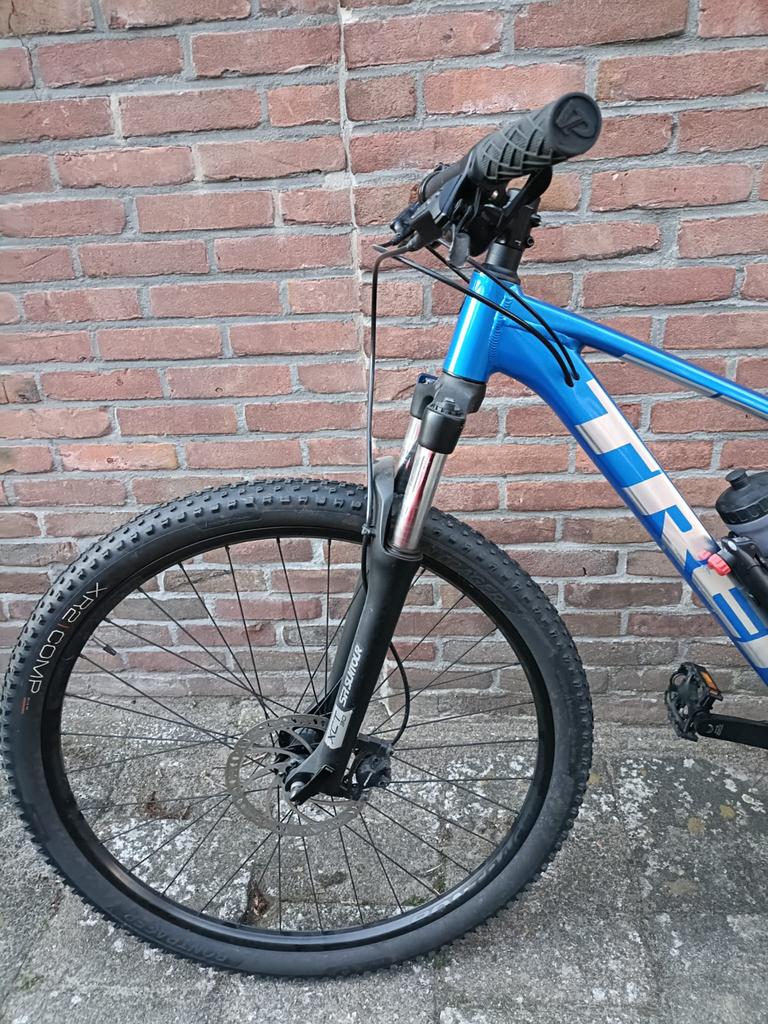 Trek Marlin 6 MTB blauw., Fietsen en Brommers, Fietsen | Mountainbikes en ATB, 45 tot 49 cm, Ophalen, Gebruikt, Trek