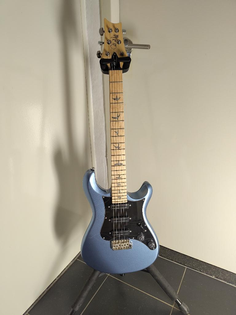 PRS SE NF3, Muziek en Instrumenten, Snaarinstrumenten | Gitaren | Elektrisch, Ophalen, Zo goed als nieuw, Solid body, Paul Reed Smith