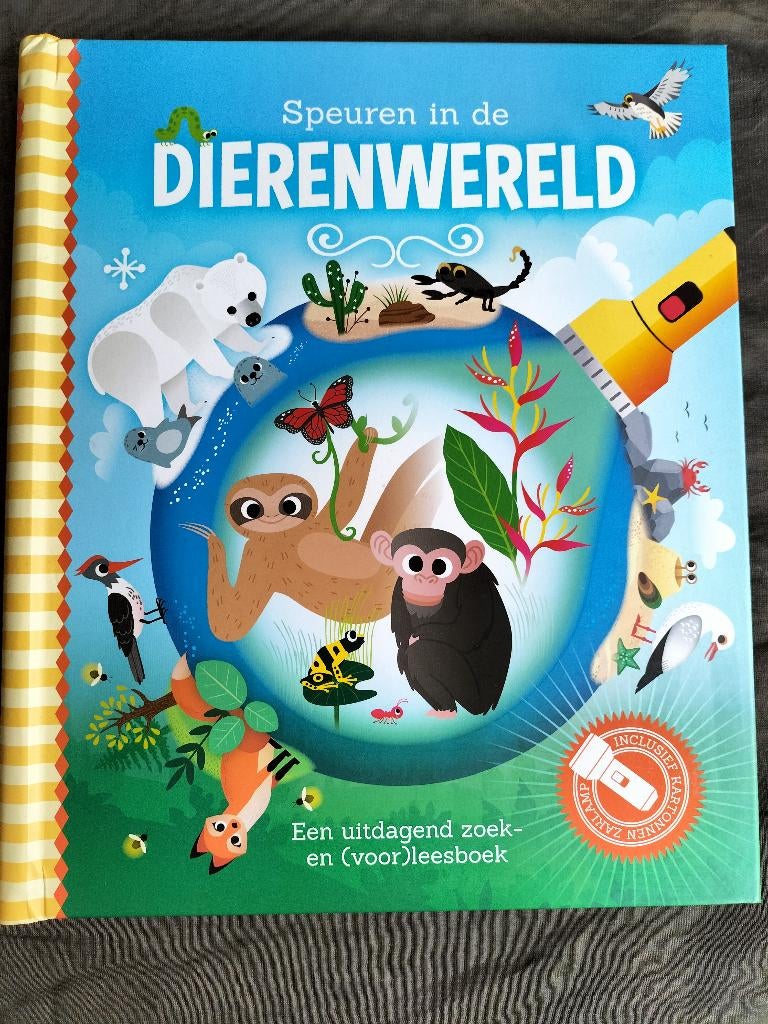 Speuren in de dierenwereld / zoek- en voorleesboek + zaklamp, Ophalen of Verzenden, Zo goed als nieuw, 3 tot 4 jaar