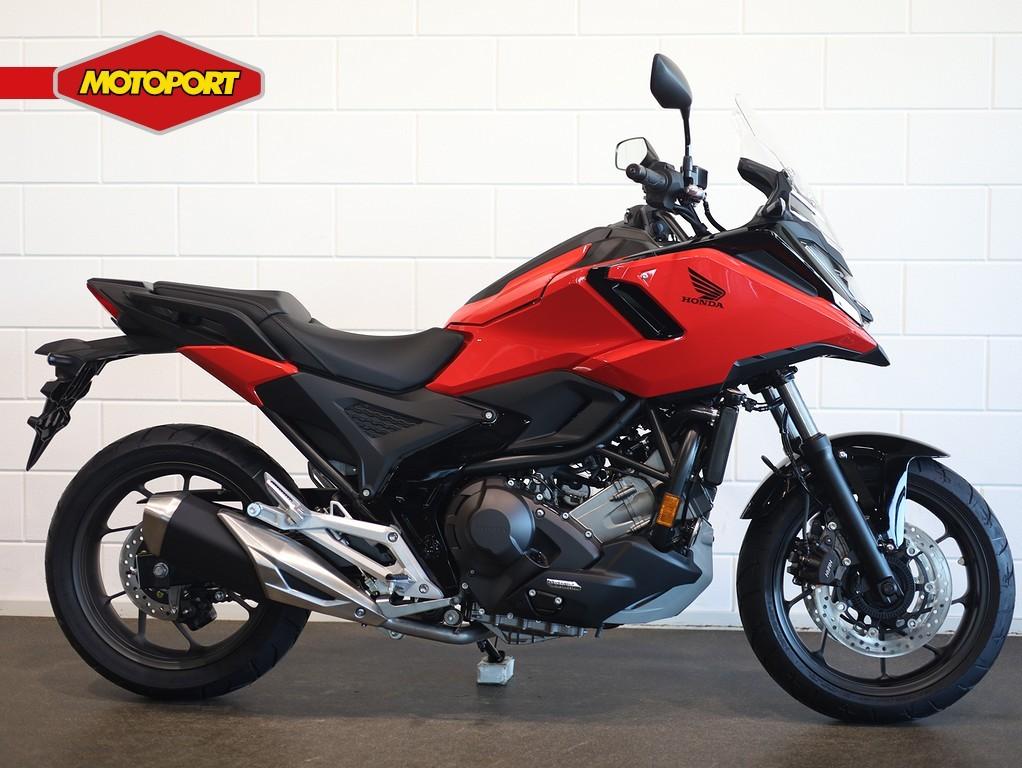 Honda NC 750 X DCT (bj 2026), 750 cc, Doornveld 180
B 1731  ZELLIK, BE, Bedrijf, Mc.benelux@honda-eu.com