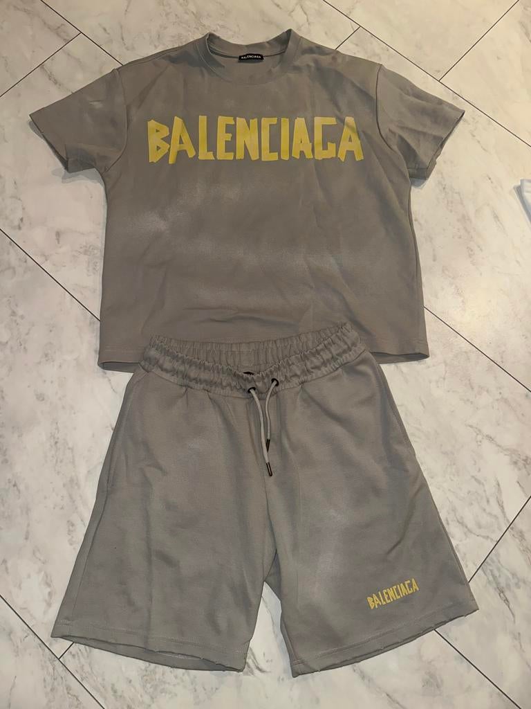 Leuke Balenciaga set maat M, Ophalen of Verzenden, Gedragen, Maat 48/50 (M), Grijs