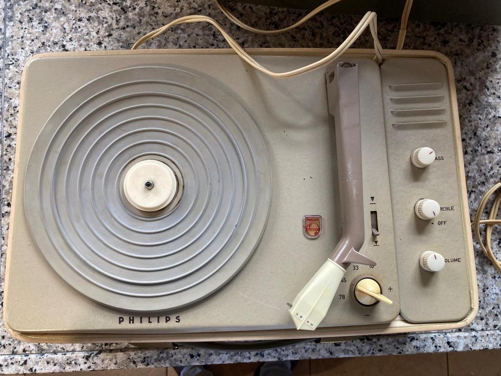 Philips platenspeler, Ophalen of Verzenden, Gebruikt, Platenspeler, Philips