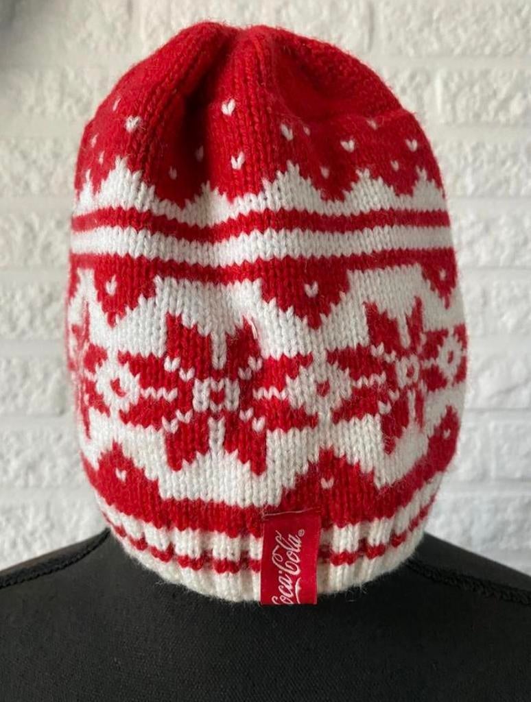 Gebreide Coca-Cola winter/kerst muts, rood-wit sneeuwvlok, Ophalen of Verzenden, Zo goed als nieuw, Gebruiksvoorwerp