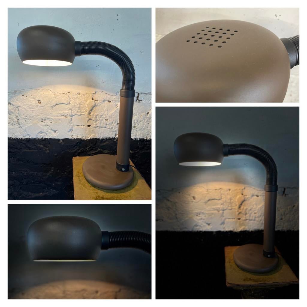 Vintage XL bureaulamp lamp Vrieland 70’s bruin metaal, Gebruikt, Ophalen of Verzenden, Vintage lamp bureaulamp Vrieland, Minder dan 50 cm
