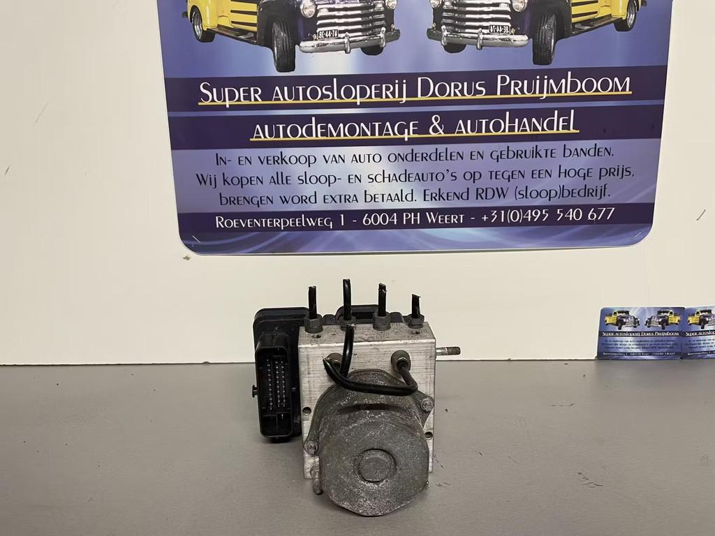 Peugeot Boxer ABS pomp, Taurusavenue 1
2132 LS  Hoofddorp, NL, Gebruikt, Contact.group@renault.com, Stellantis N.V.