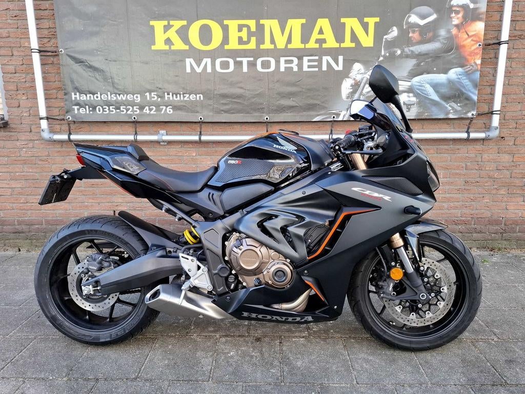 HONDA CBR 650 R (2022) CBR650 14500 kM CBR650R garantie, 2 cilinders, Motorrijbewijs A, Bedrijf, Onbekend