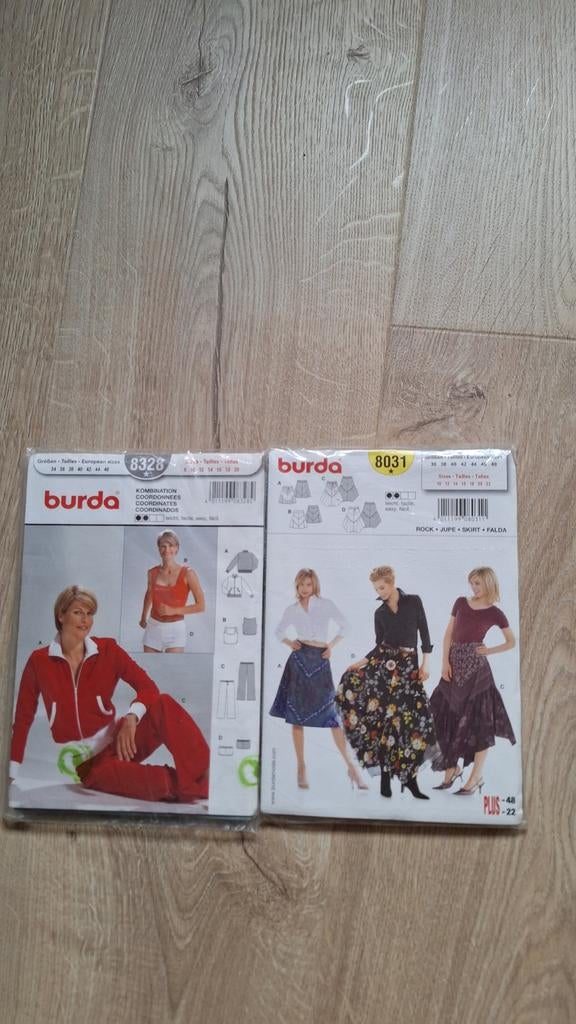 2 Burda naaipatronen., Ophalen of Verzenden, Vrouw, Burda