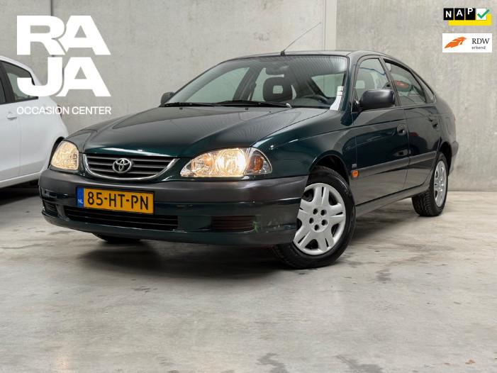 Toyota Avensis 1.6-16V Linea Terra Airco DEALERONDERHOUDEN U, Auto's, Voorwielaandrijving, 4 cilinders, Bedrijf, Handgeschakeld