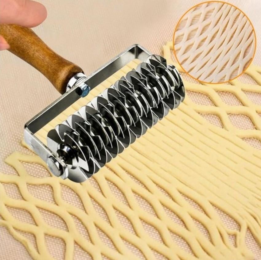 Deegsnijder / Deegroller met houten handvat, Ophalen of Verzenden, Nieuw