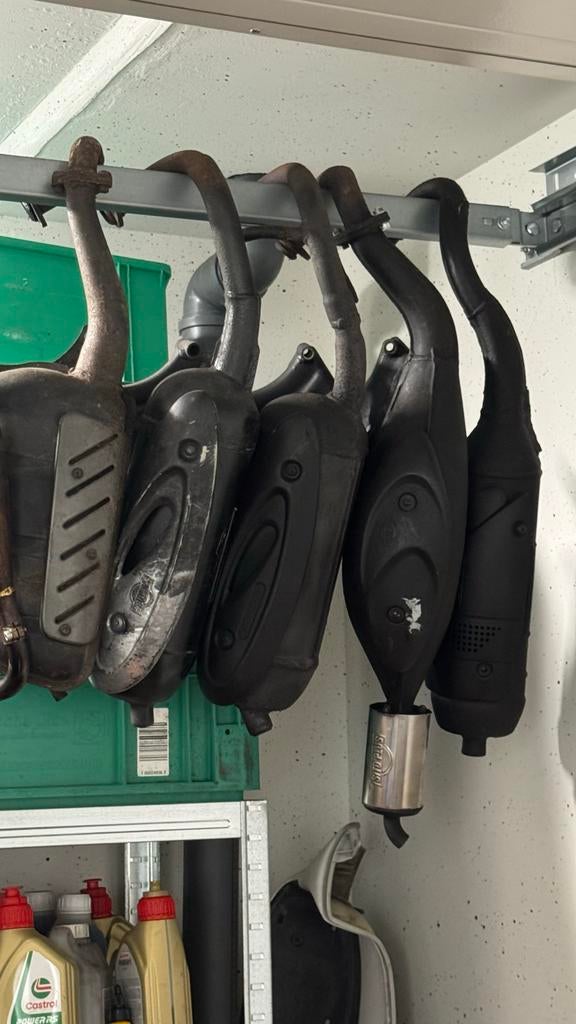 Diverse uitlaten voor Piaggio scooter - Bieden!, Fietsen en Brommers, Brommeronderdelen | Scooters, Gebruikt, Piaggio, Uitlaat