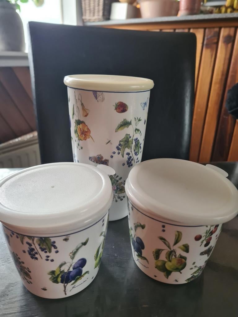 JANNEKE BRINKMAN SALENTIJN- fruits&flowers- mepal - 3x bus, Kunststof, Rond, Ophalen of Verzenden, Minder dan 40 cm