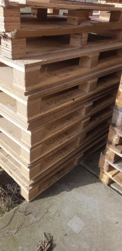 Plaatpallets en vaste palletranden, Doe-het-zelf en Verbouw, Hout en Planken, Minder dan 25 mm, Ophalen of Verzenden, Plank, Minder dan 200 cm