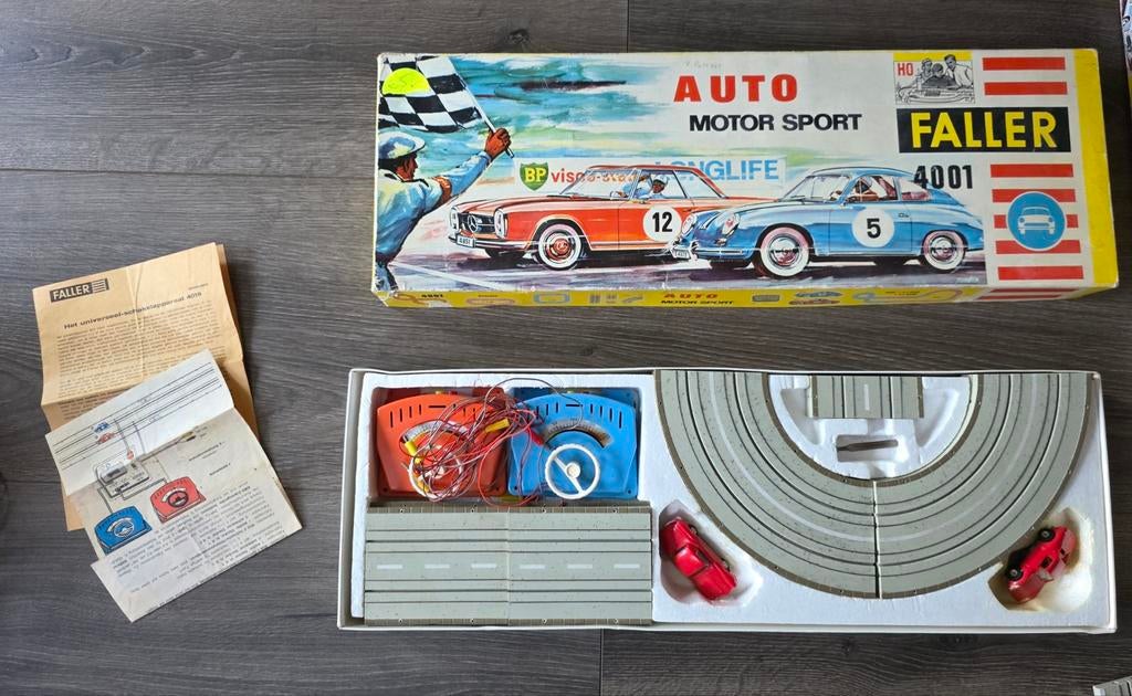 Grote partij Faller racebaan met veel extra onderdelen, Ophalen of Verzenden