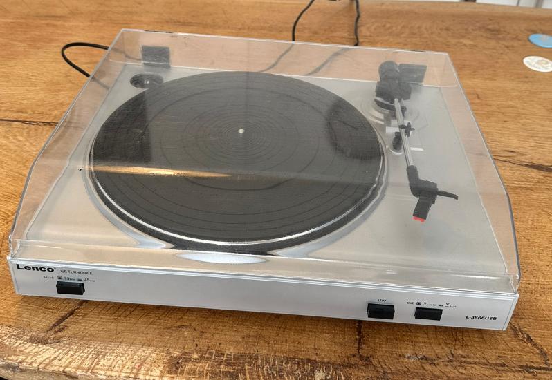 Lenco L-3866USB platenspeler met USB – nette staat, Gebruikt, USB-aansluiting, Platenspeler, Ophalen