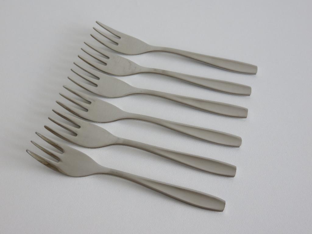 6 Gero Zilmeta taartvorkjes, Ophalen of Verzenden, Zo goed als nieuw, Rvs of Chroom, Los bestek