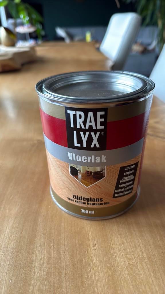 Trae vloerlak zijdeglans, Ophalen, Zo goed als nieuw, Overige kleuren