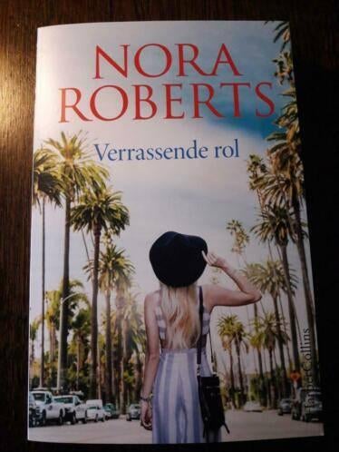 p3 Verrassende rol - Nora Roberts, Ophalen of Verzenden, Zo goed als nieuw