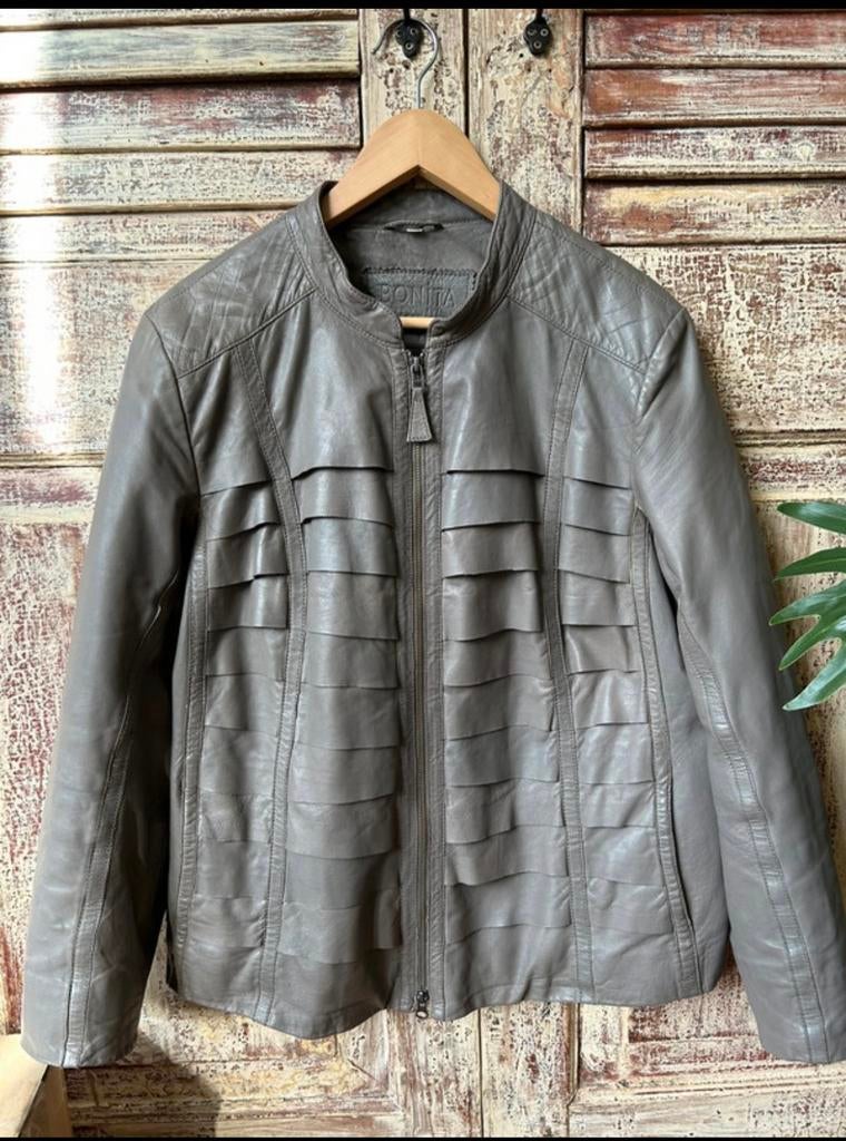 Bonita echt leren jasje maat 48 taupe jas, Ophalen of Verzenden, Zo goed als nieuw, Maat 46/48 (XL) of groter, Overige kleuren