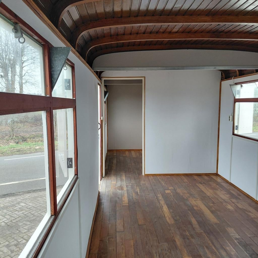 Pipowagen 9 meter lang geheel gerenoveerd, Ophalen, Nieuw