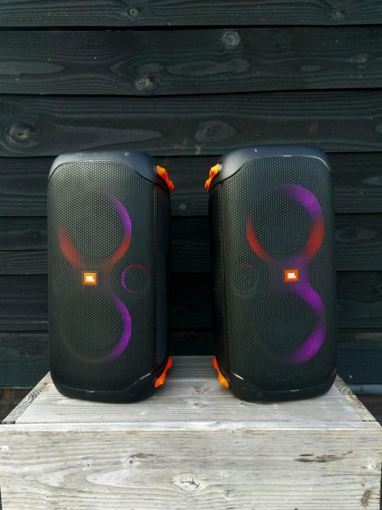 JBL 110 Bluetooth Speaker Huren!, JBL, Overige typen, Ophalen of Verzenden, Zo goed als nieuw