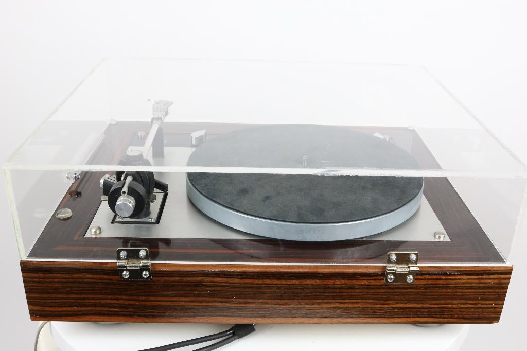 Thorens TD 160 – Volledig nagekeken, nieuwe plint, Audio, Tv en Foto, Platenspelers, Thorens, Ophalen of Verzenden, Zo goed als nieuw