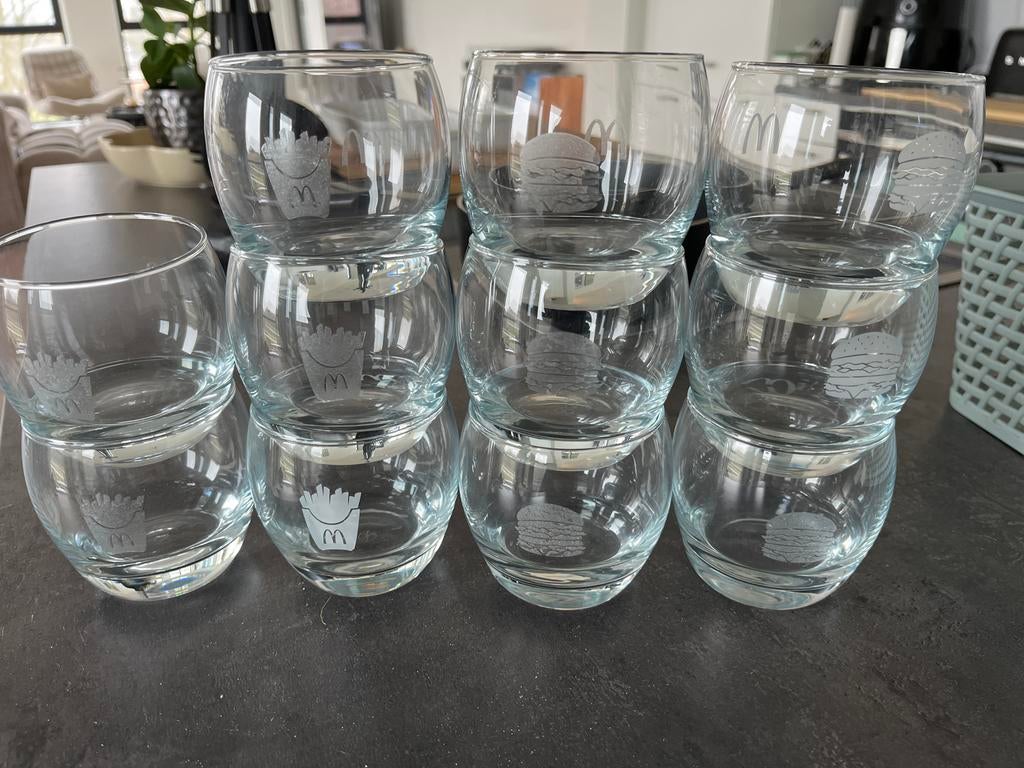 M Glazen - McDonald's Design, Glas of Glazen, Ophalen of Verzenden, Overige stijlen, Glas