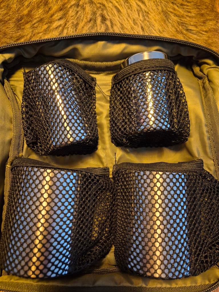 Picknickset voor 4 personen - Compleet en handig!, Ophalen of Verzenden, Zo goed als nieuw