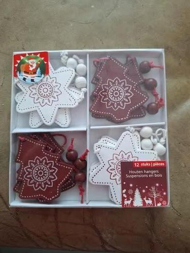 Houten kersthangers in doosje h, Diversen, Evora, Onbekend, Nieuw, Ophalen of Verzenden