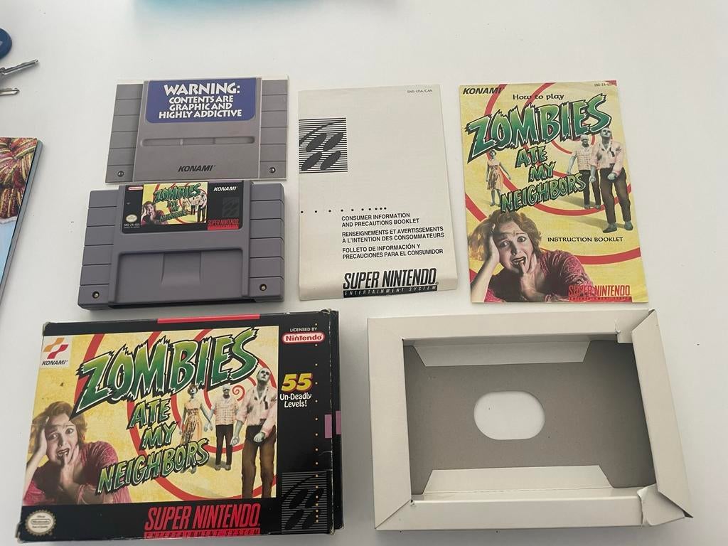 Zombies Ate My Neighbors Super Nintendo SNES CIB USA, Spelcomputers en Games, Games | Nintendo Super NES, 1 speler, Ophalen of Verzenden
