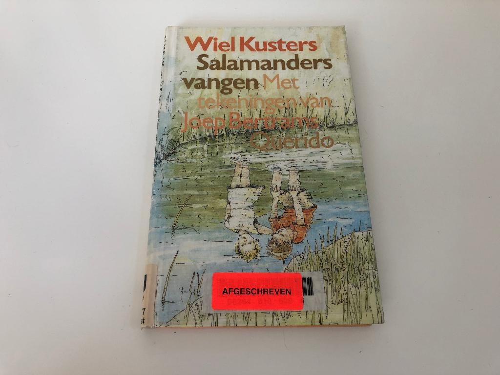 B482 Wiel Kusters Salamanders vangen Querido, Ophalen of Verzenden, Gelezen, Natuur algemeen