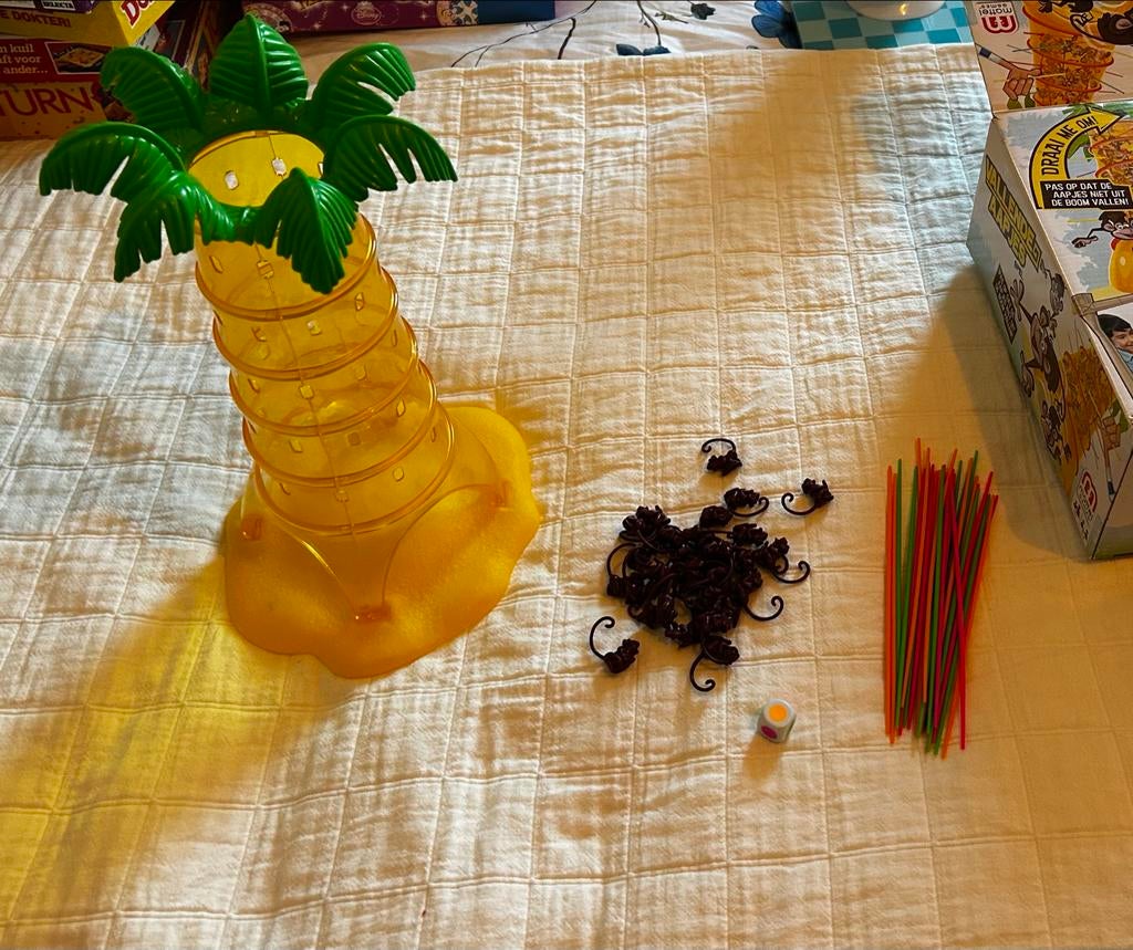 Vallende Aapjes spel - Leuk familiespel!, Vijf spelers of meer, Ophalen of Verzenden, Zo goed als nieuw