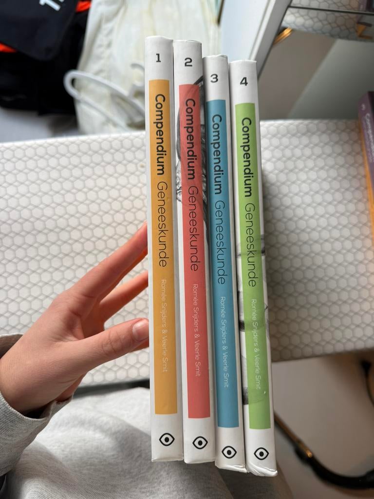 Compendium Geneeskunde, 6e druk, Ophalen of Verzenden, Zo goed als nieuw, Natuurwetenschap