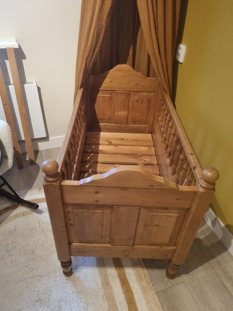 Ledikant 60x120 met hemeltje, Ophalen