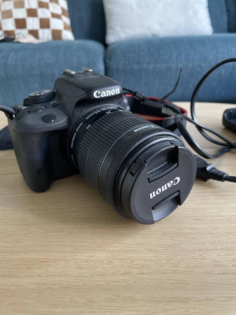 Canon eos 100D, Audio, Tv en Foto, Fotocamera's Digitaal, Spiegelreflex, Canon, Zo goed als nieuw, Minder dan 4 keer