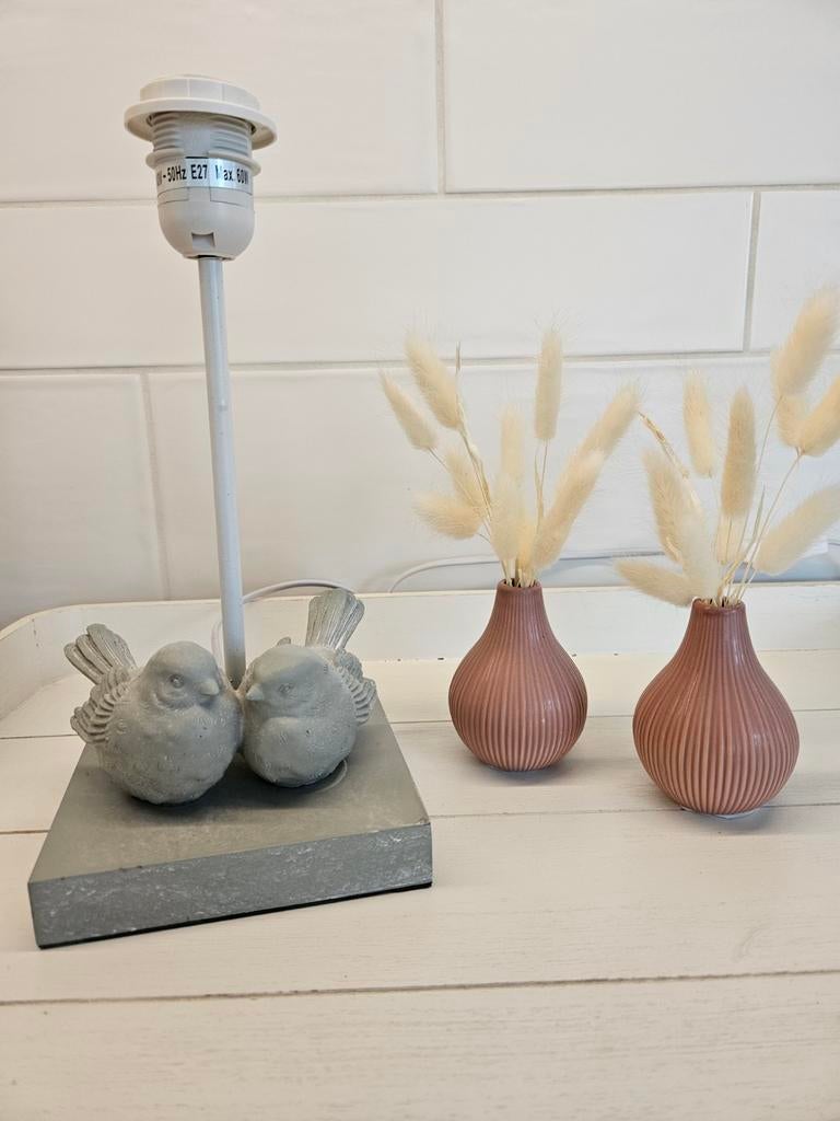 🥰 Claire & Eef Tafellamp met Vogels, Huis en Inrichting, Lampen | Tafellampen, Ophalen, Nieuw, Landelijk, Metaal