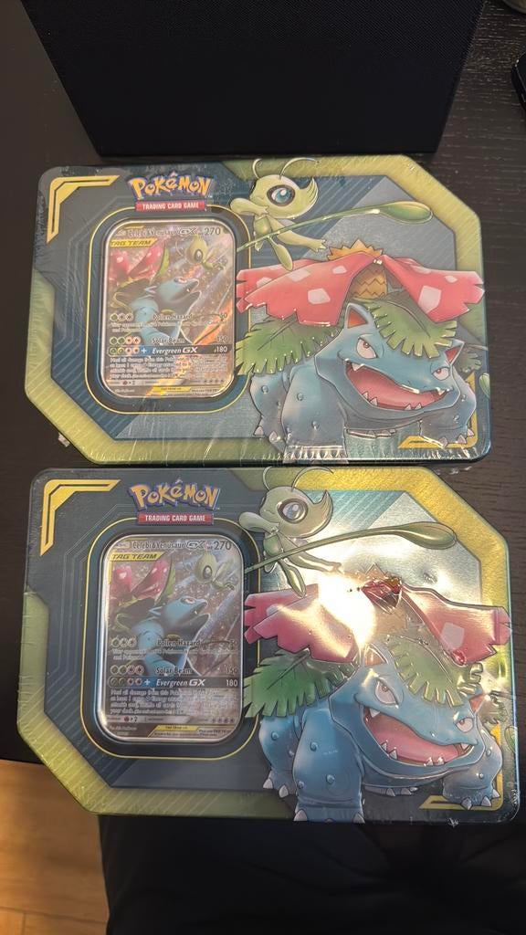 Celebi & Venusaur Tag Team Tins met Team Up, Ophalen of Verzenden, Zo goed als nieuw