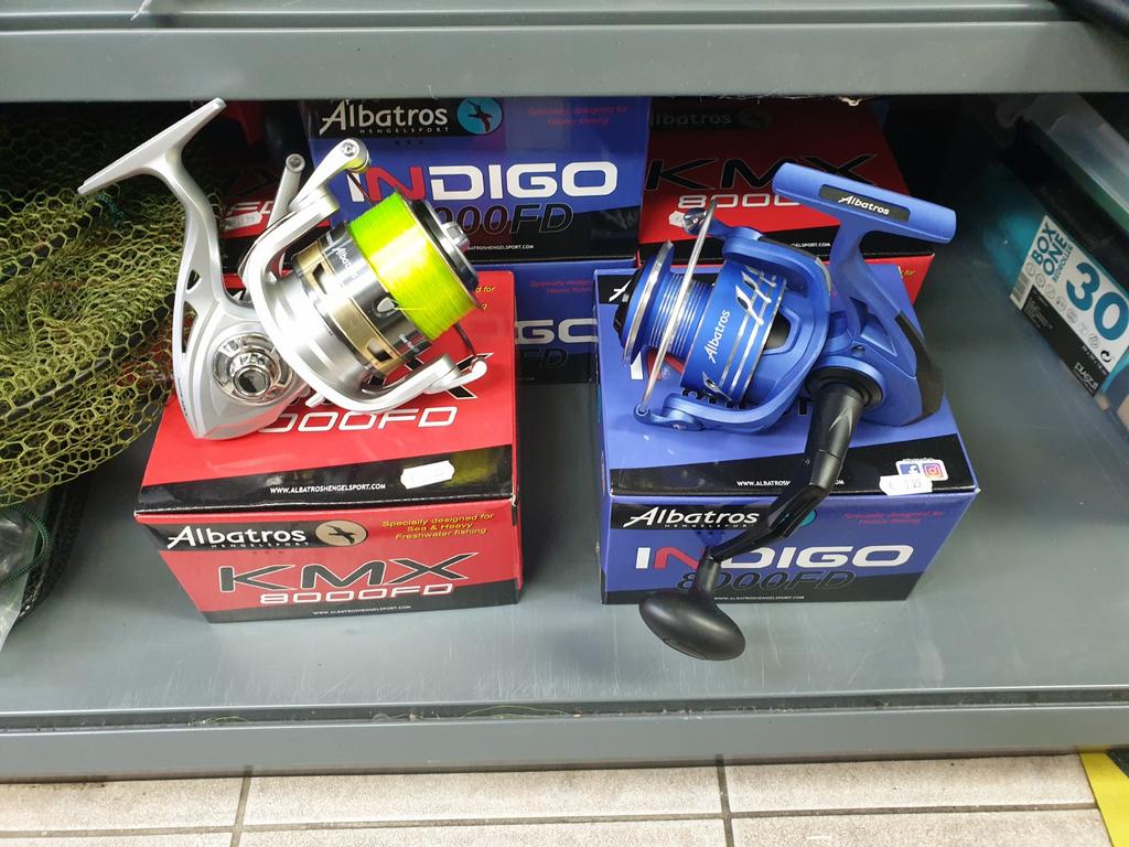 Alles voor de visser! Ook zeepieren en zagers!!, Ophalen, Nieuw, Complete set