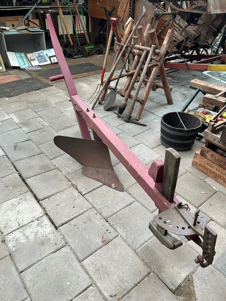 Antieke ploeg, Ophalen