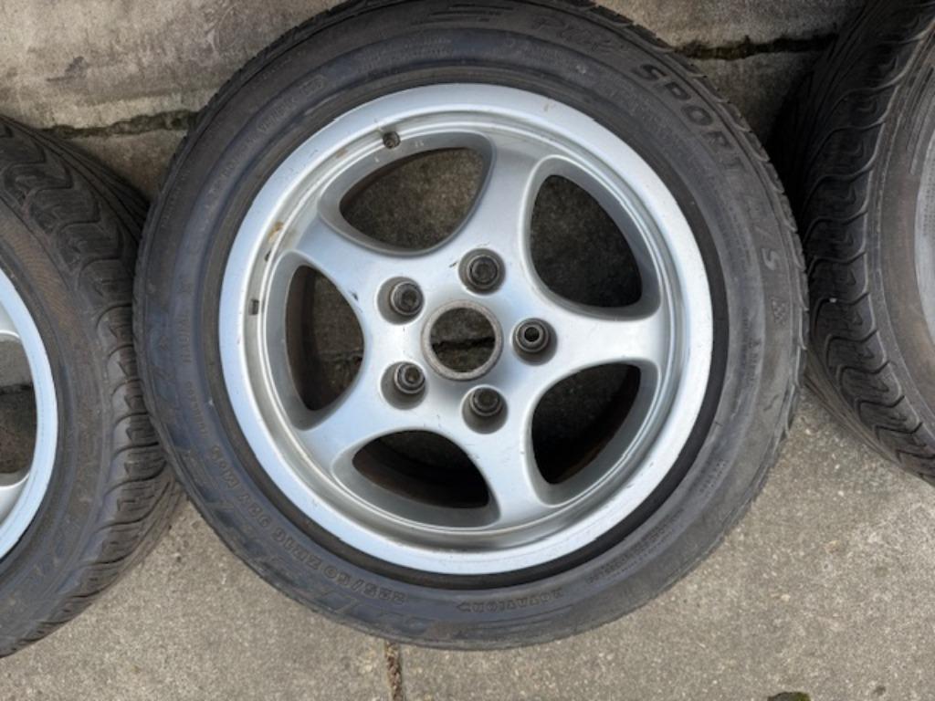 Porsche 944 964 Velgen 16 inch Originele ET52, Ophalen, 16 inch, Zomerbanden, Velg(en)