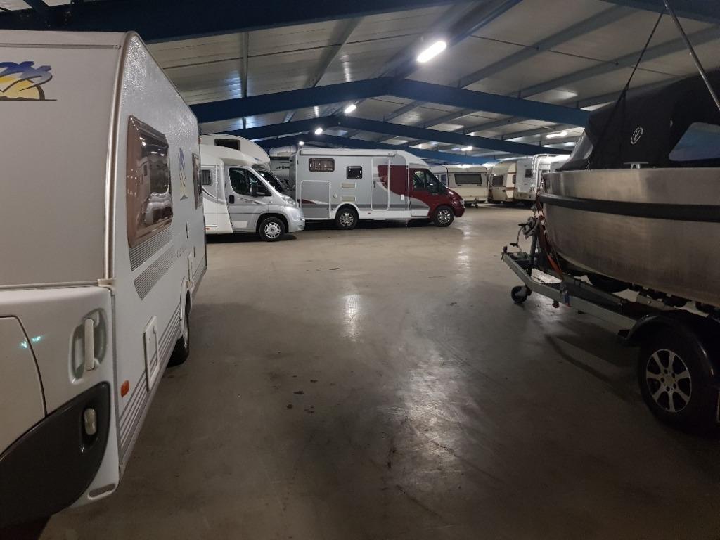 stalling ( winter ) camper caravan boot auto oldtimer, Overige merken, Overige brandstoffen, Particulier, Half-integraal