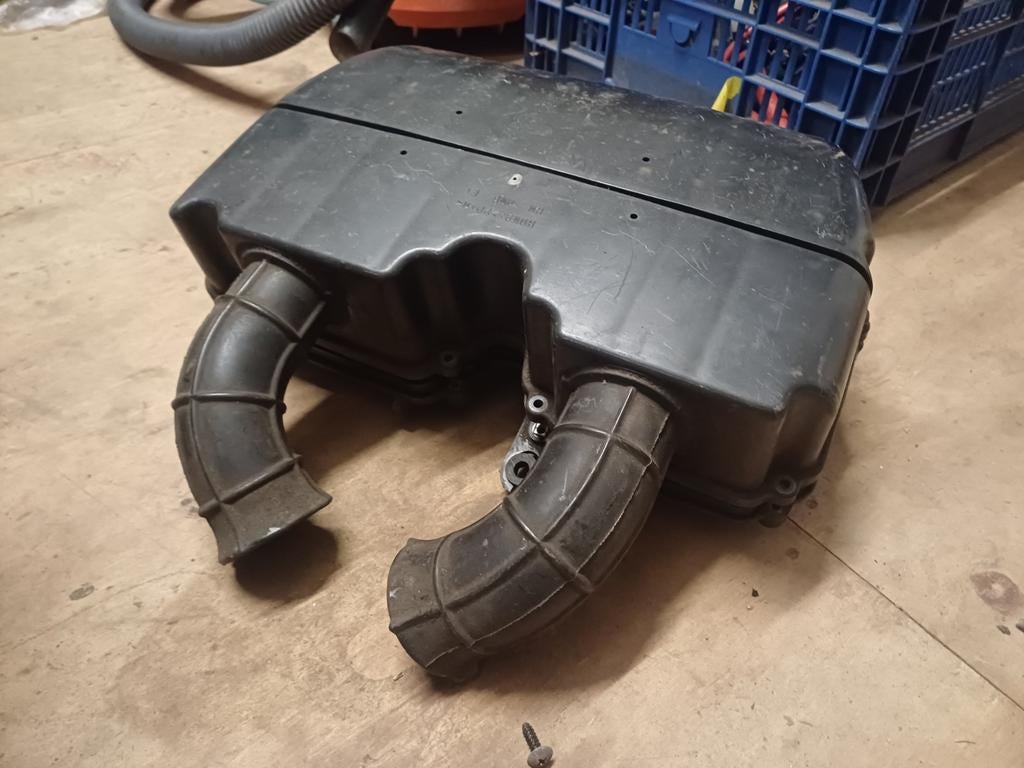 Airbox CBR900RR SC28 Fireblade, Ophalen of Verzenden