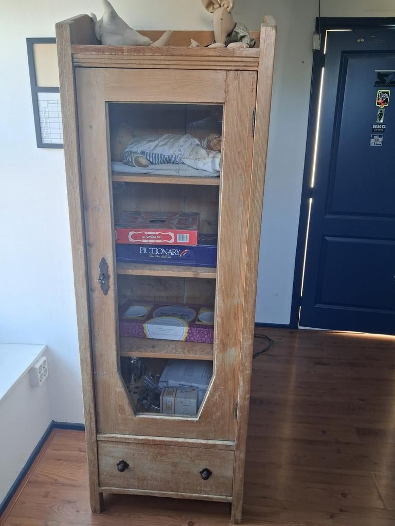 Oud antiek grenen vitrinekast, Gebruikt, 50 tot 100 cm, 25 tot 50 cm, Met deur(en)