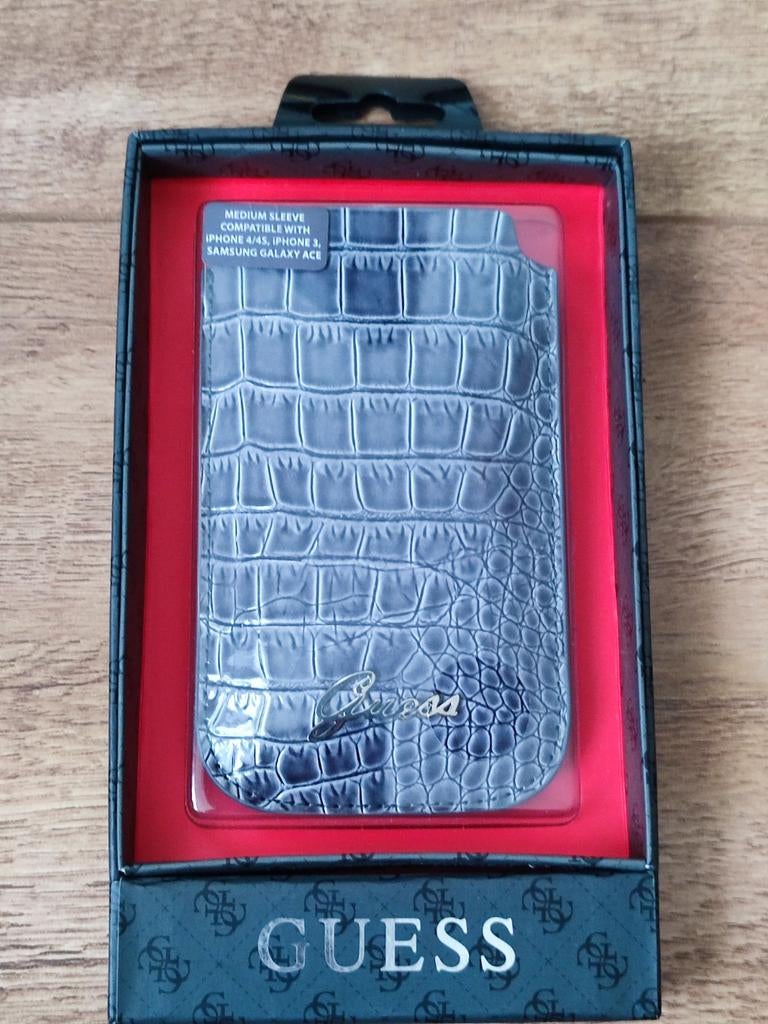 Guess telefoonhoesje Iphone 4/45 3 Samsung Galaxy Ace sleeve, Ophalen of Verzenden, Nieuw, IPhone 5, Hoesje of Tasje