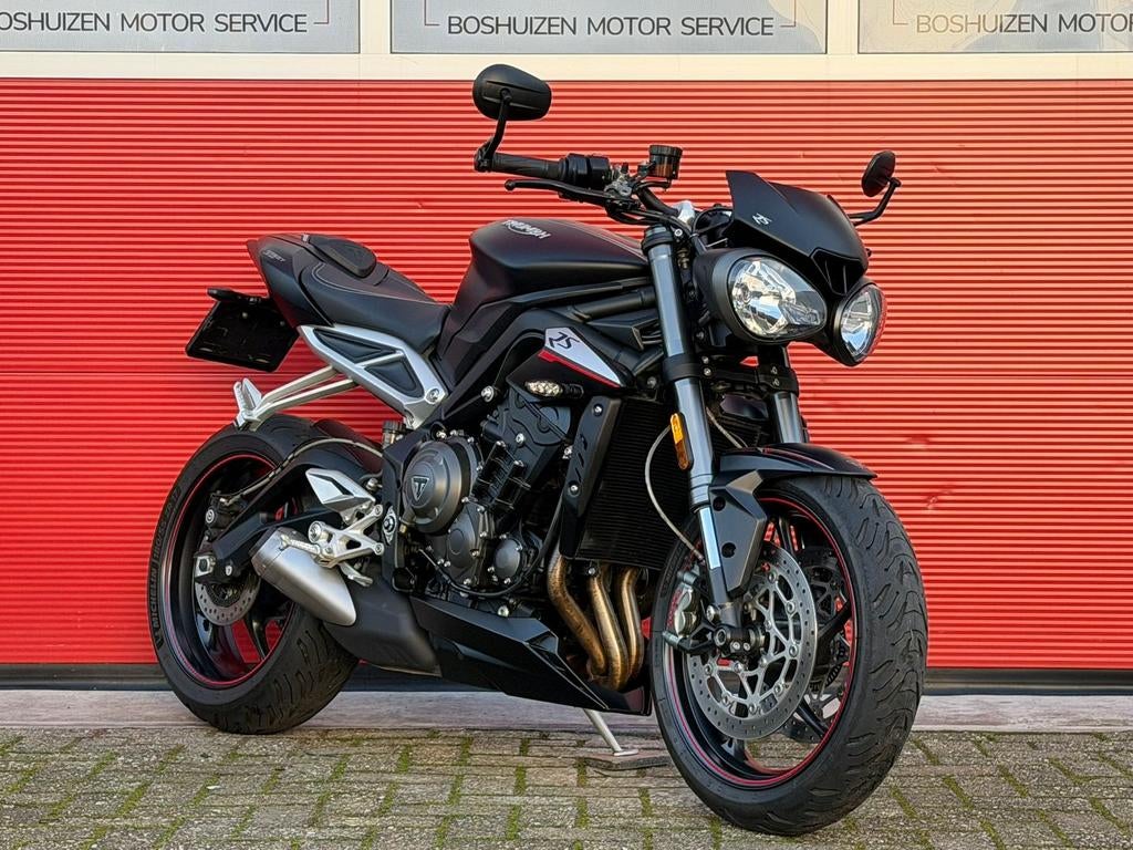 TRIUMPH STREET TRIPLE RS (bj 2020) - foto 2