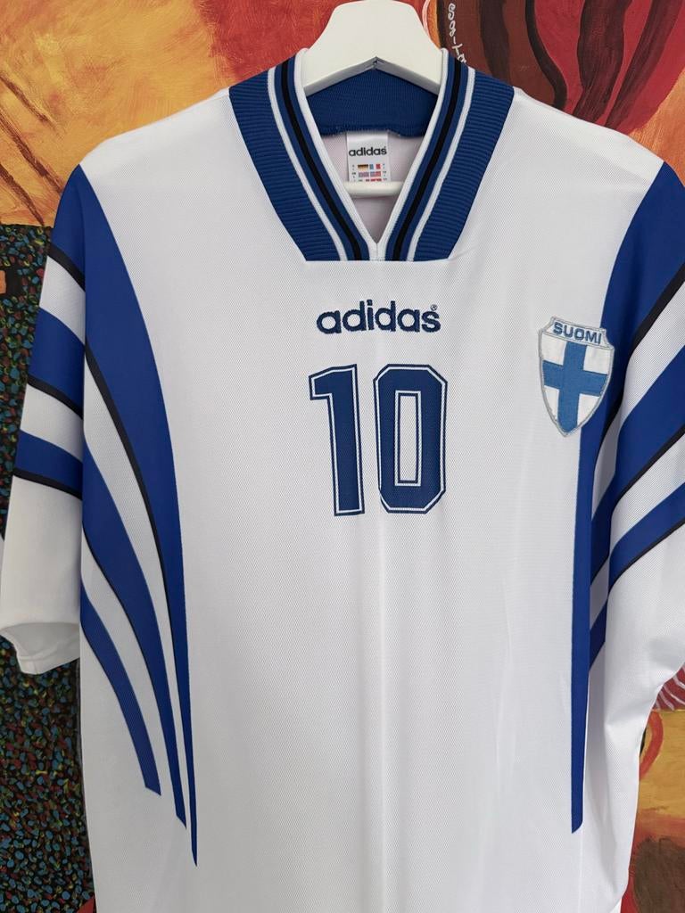 Zeldzaam Jari Litmanen Finland shirt 1996 - Maat L, Verzamelen, Verzenden, Zo goed als nieuw