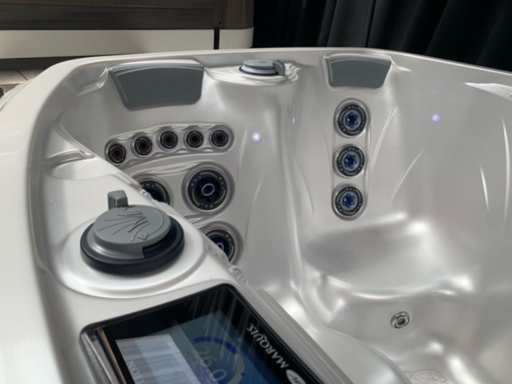 Usa made Marquis Spa I Demo-model I 2025 opruiming!, Ophalen, 8431 NA, Buurstede 17, Wellness4Fun, Nieuw
