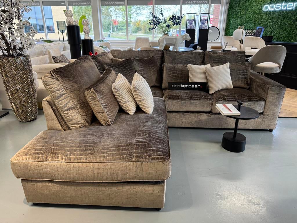 Luxe Velvet Croco Hoekbank Pocket 250x250cm NIEUW - UNIEK, Info@oosterbaanwonen.nl, Venus 31 8448CE Heerenveen, Hoekbank, 200 tot 250 cm