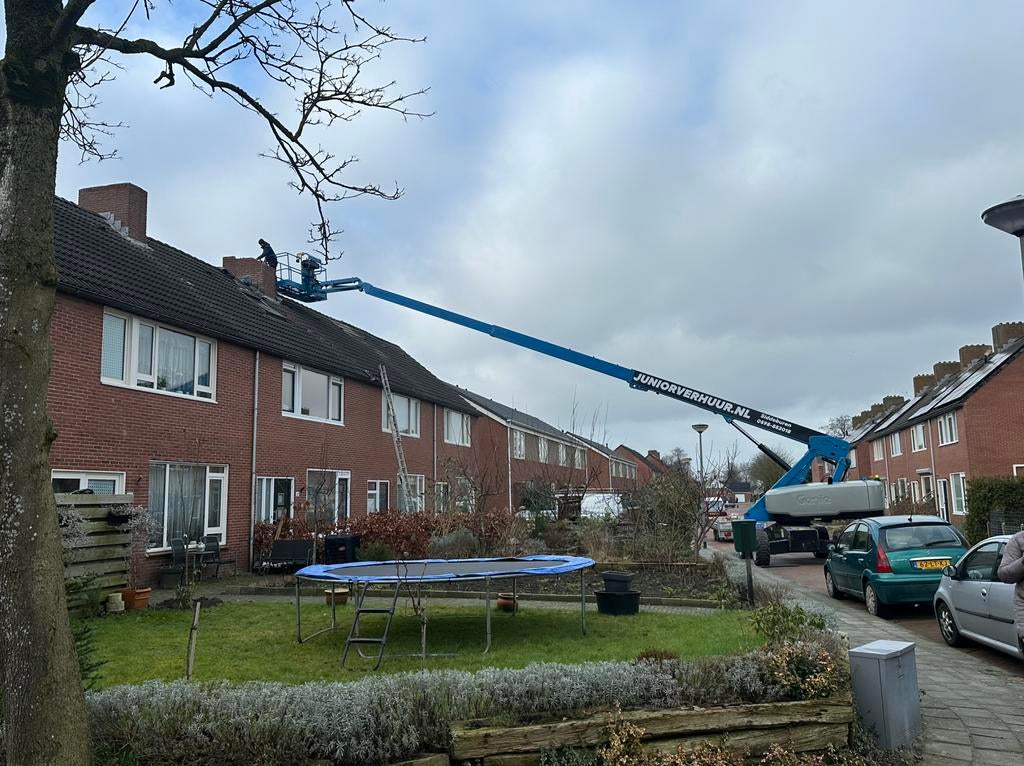 Hoogwerker huren verhuur juniorverhuur hoogwerkerverhuur